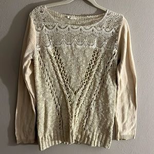Women’s size large Mystree cream sweater